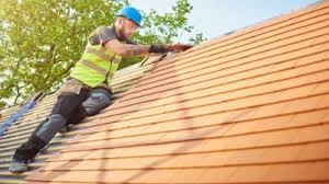 Best Roof Insulation Installation  in Delaware, OH